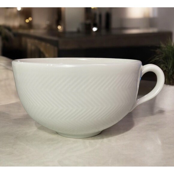 Villeroy & Boch Look White Replacement Flat Cup Porcelain Herringbone Design - Picture 1 of 10